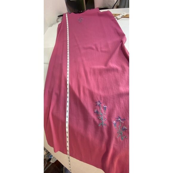 Teddi Pink Maxi Dress Women's Size PS Gauzy Crepe Fabric Needlepoint Design NWT - Picture 8 of 11